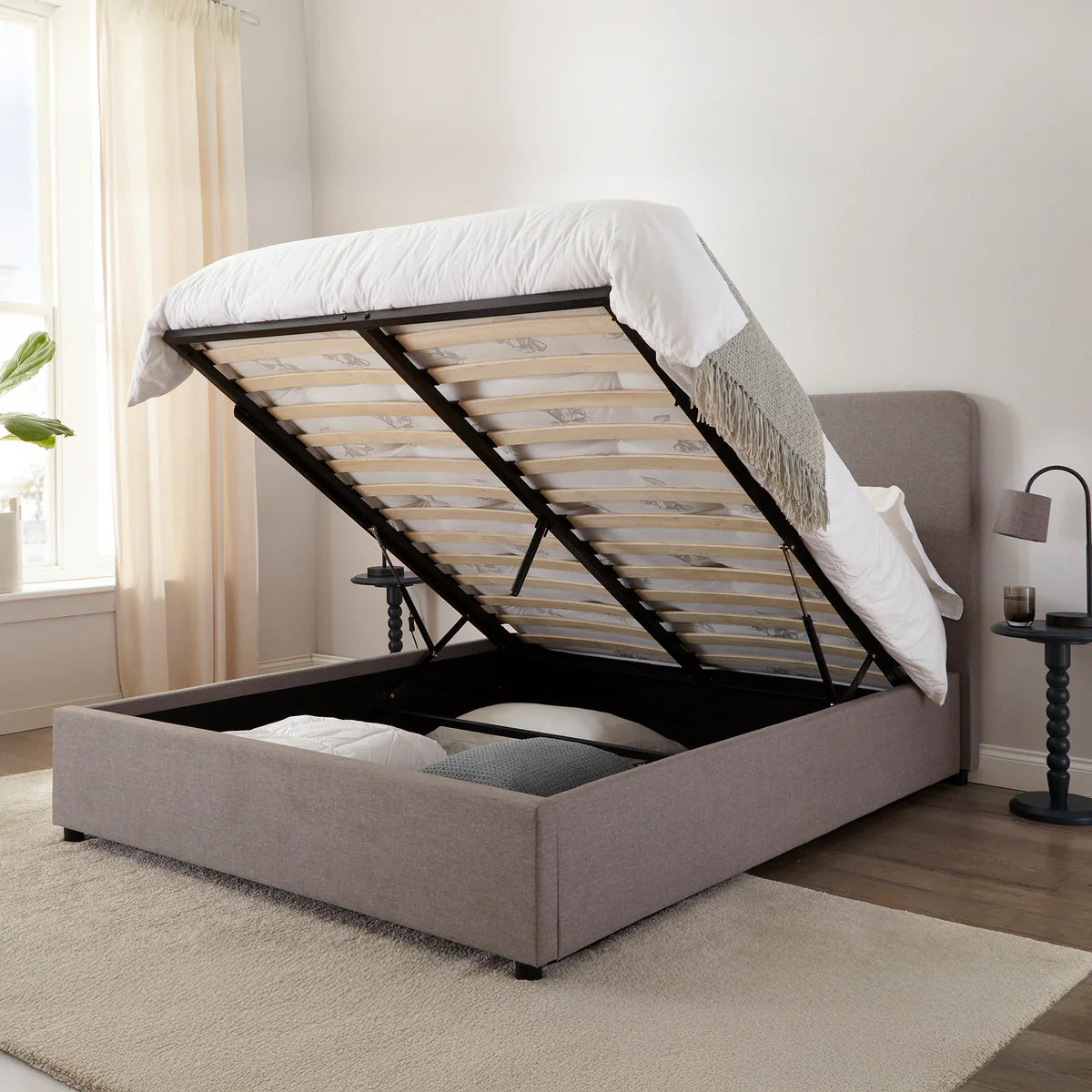 Avon Bed