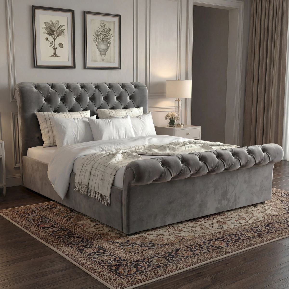 Chicago Sleigh Bed